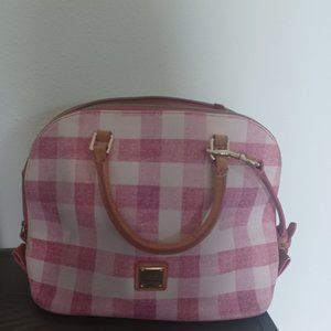 Dooney & Bourke pink and white bag in good condition comes with dust bag